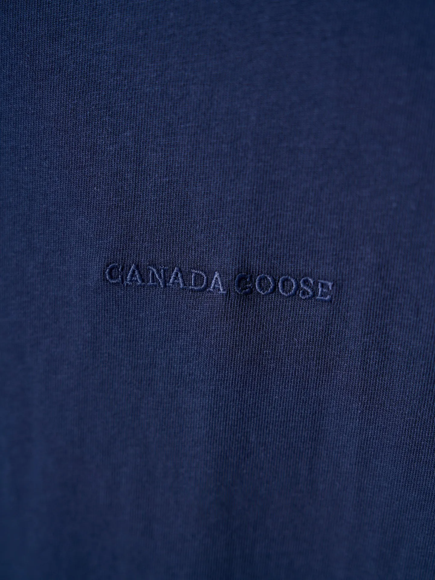 【 】Canada Goose/ T 【In Stock】S M L XL ： ， ， ， Breathable ， ， ， 、 ， ， ， ， 。 ： ， （ ）， ， ， ； ， Wear-Resistant ， 、 。 1： ， ， ， 、 ， 。 2： 、 ， ， 、 。